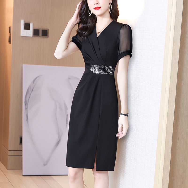 Women's Slim-fit High-end Western Style Black Dress